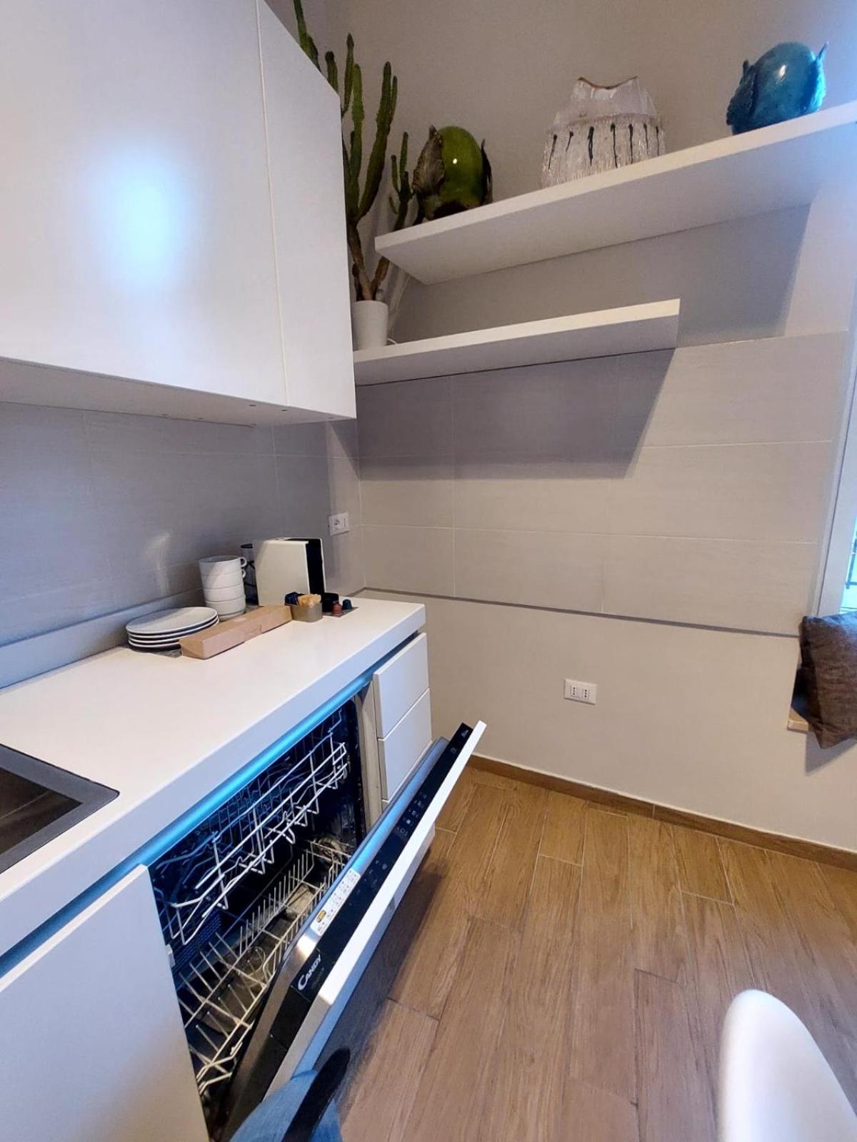 Natidalmare Policlinico Bari Apartment ภายนอก รูปภาพ